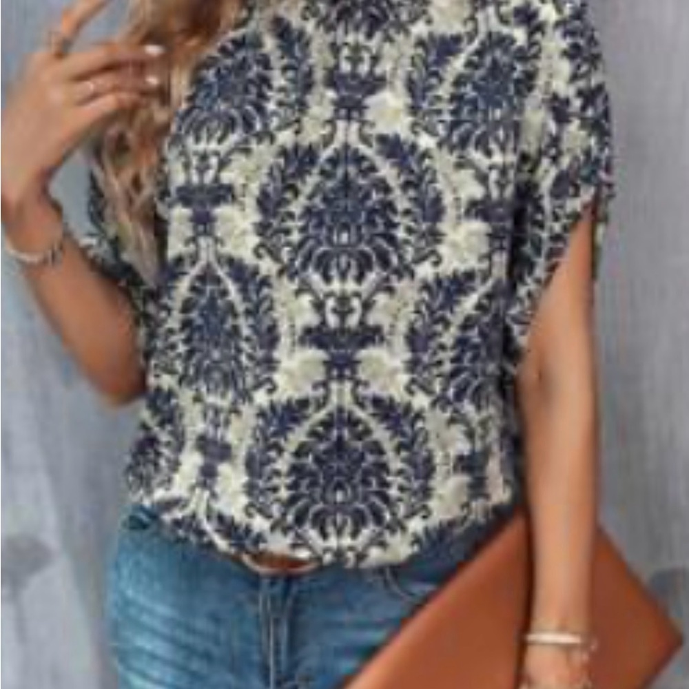 A Classy Chic Boutique Blue and Cream Skirt